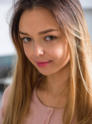 18 year old blond with big tits Aislin wets and fingers her pink slit in a tub